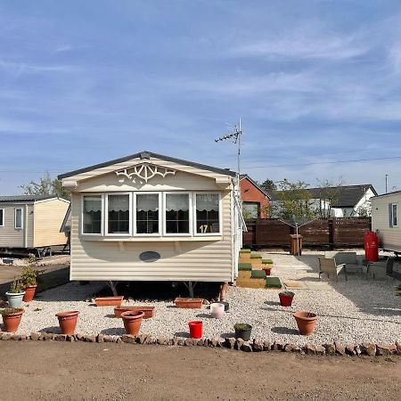 Willerby Granada 2-Bedroom Caravan, Glasgow Uddingston Luaran gambar