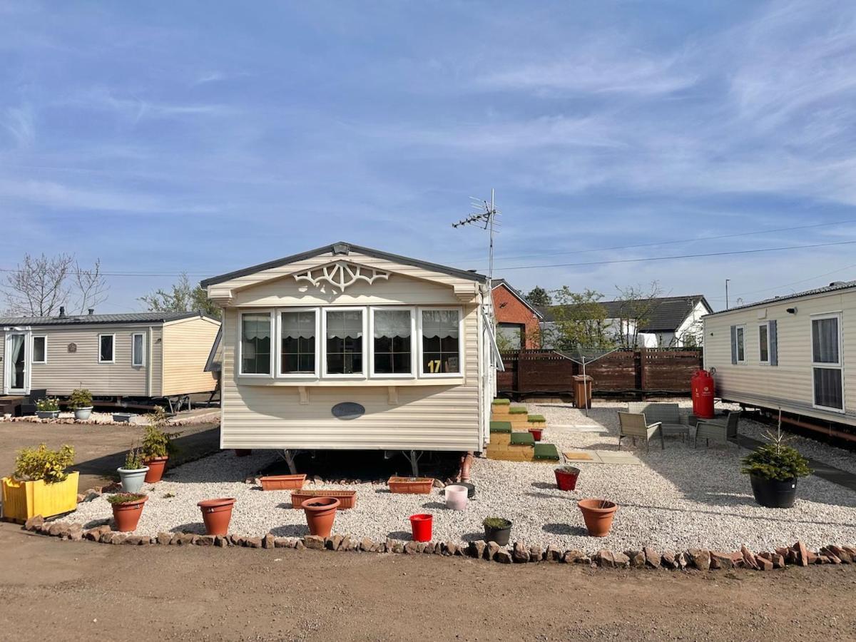 Willerby Granada 2-Bedroom Caravan, Glasgow Uddingston Luaran gambar